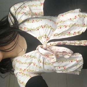 PINK FLORAL TIE BLOUSE
